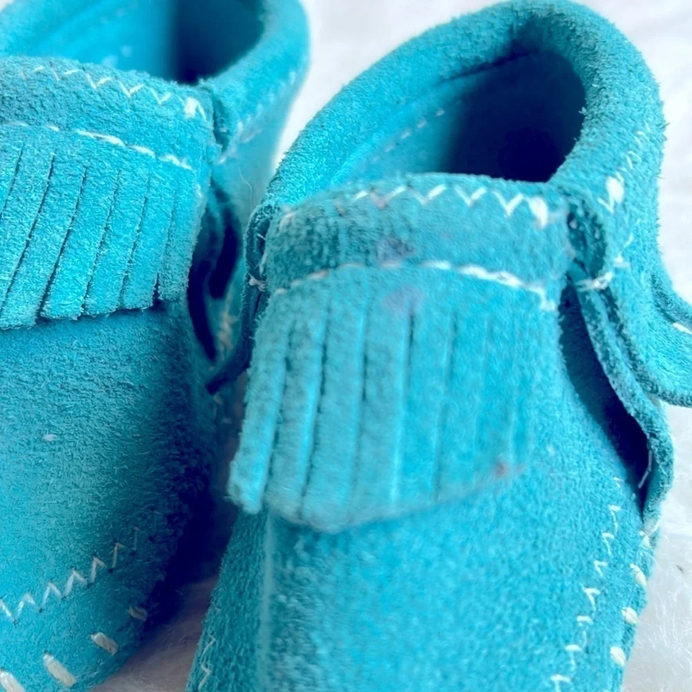 Minnetonka blue green turquoise leather crib shoes